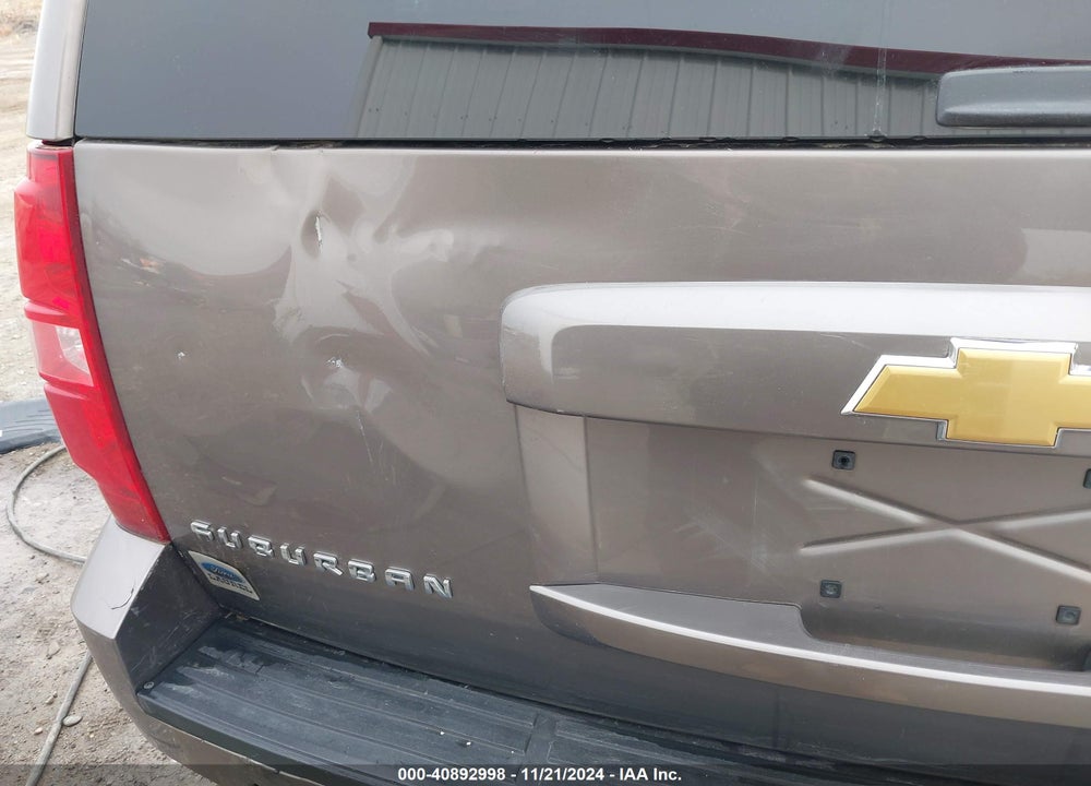 2013 CHEVROLET SUBURBAN 1500 LT VIN: 1GNSKJE78DR326863