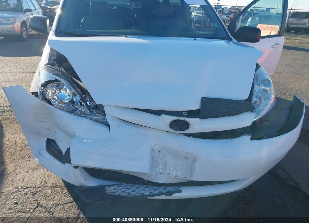 2010 TOYOTA SIENNA LE VIN: 5TDKK4CC5AS336855