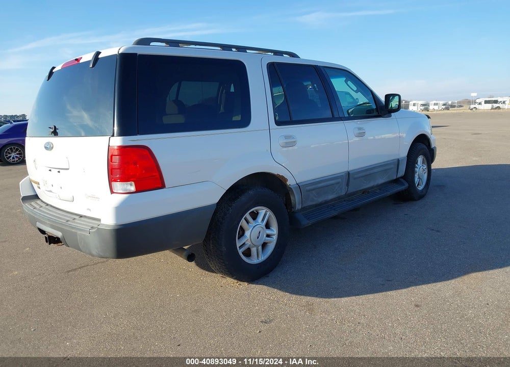 2005 FORD EXPEDITION NBX/XLT VIN: 1FMPU16525LA57801