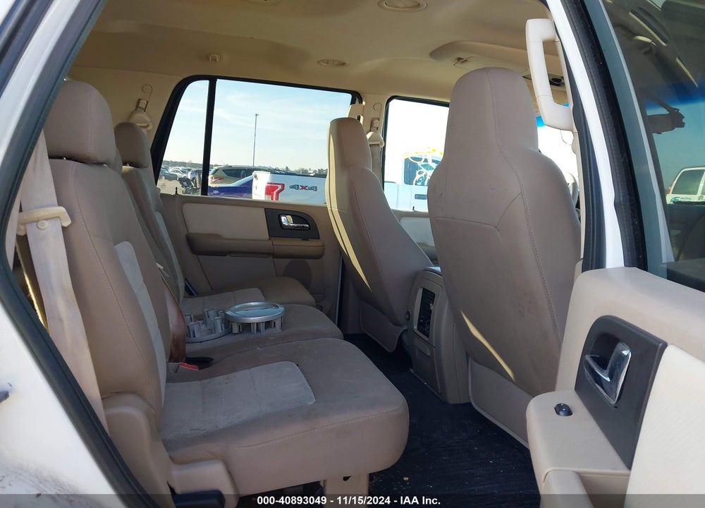 2005 FORD EXPEDITION NBX/XLT VIN: 1FMPU16525LA57801