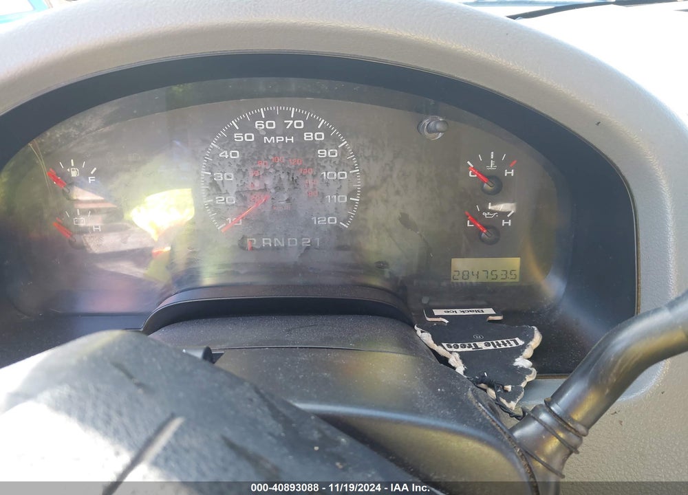 2005 FORD F-150 STX/XL/XLT VIN: 1FTRX12WX5FB59588