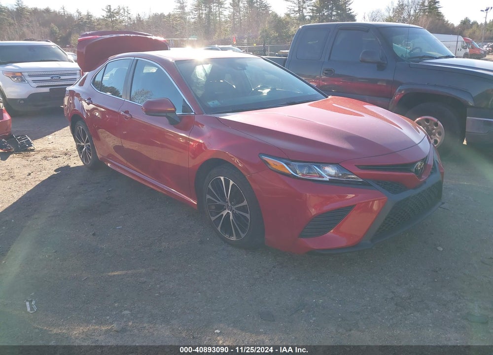 2020 TOYOTA CAMRY SE VIN: 4T1G11AK7LU305991