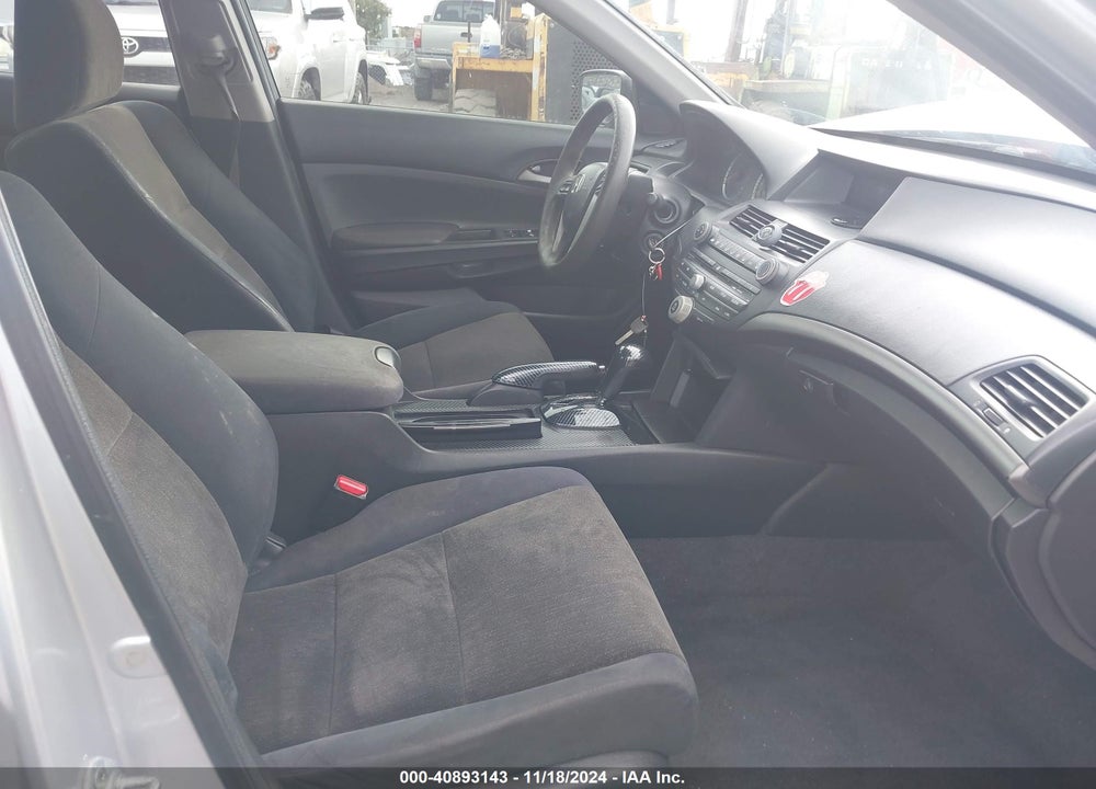 2009 HONDA ACCORD VIN: 1HGCP26419A168950