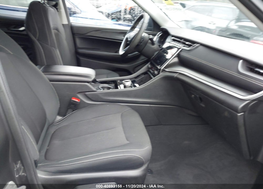 2023 JEEP GRAND CHEROKEE L LAREDO 4X2 VIN: 1C4RJJAG0P8856156