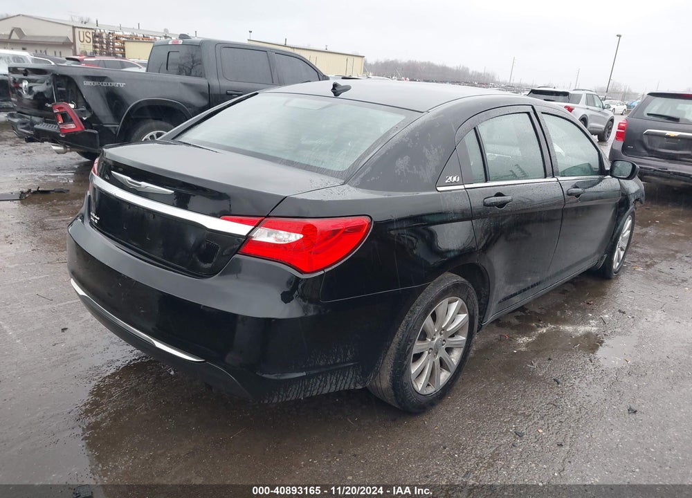 2011 CHRYSLER 200 VIN: 1C3BC1FB4BN625686