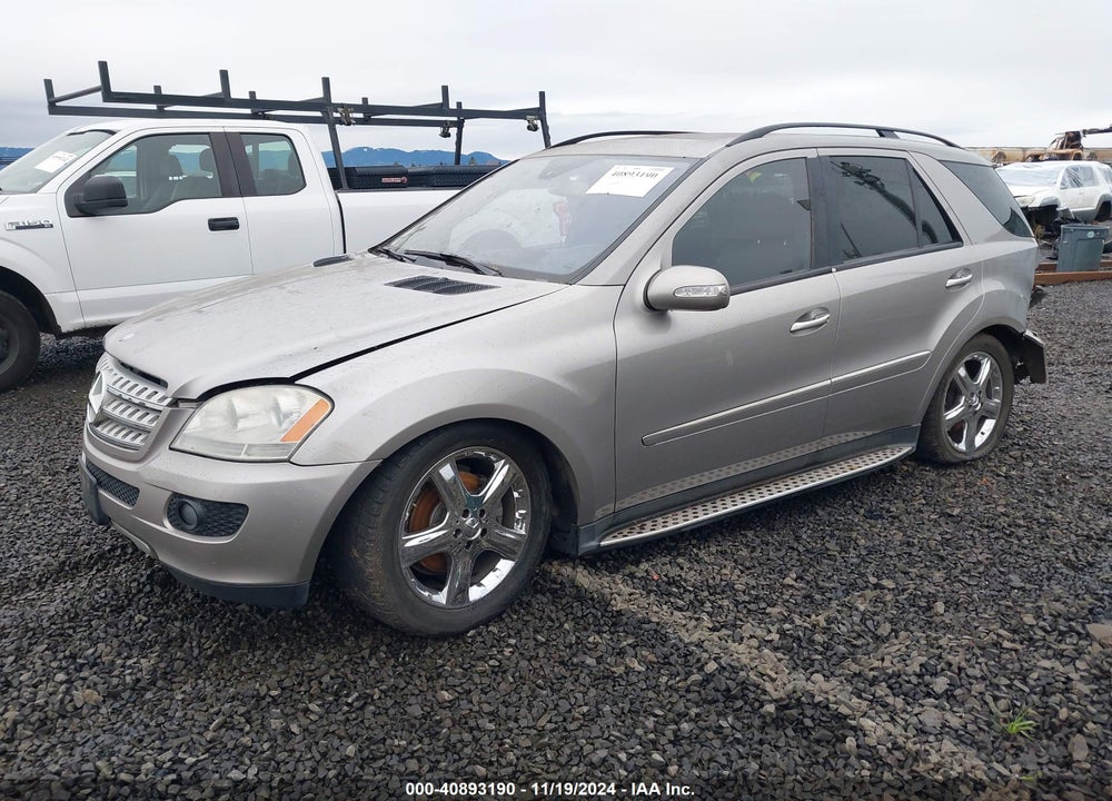 2007 MERCEDES-BENZ ML 350 4MATIC VIN: 4JGBB86EX7A183881