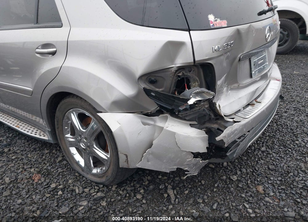 2007 MERCEDES-BENZ ML 350 4MATIC VIN: 4JGBB86EX7A183881