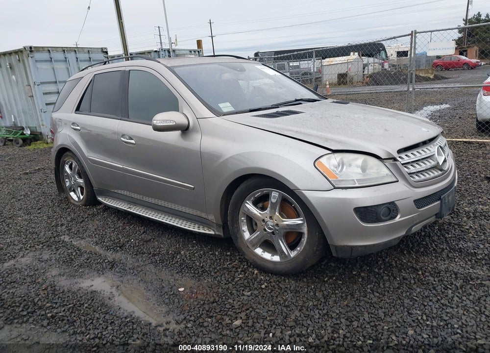 2007 MERCEDES-BENZ ML 350 4MATIC VIN: 4JGBB86EX7A183881