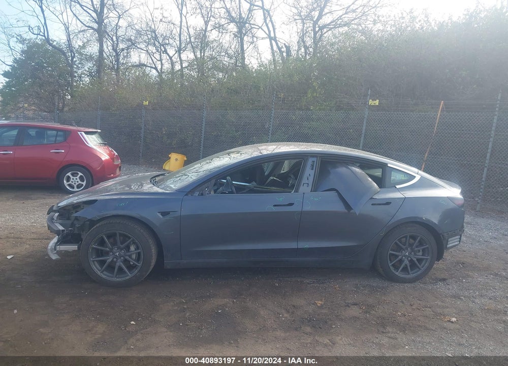 2018 TESLA MODEL 3 LONG RANGE/PERFORMANCE VIN: 5YJ3E1EB2JF103695