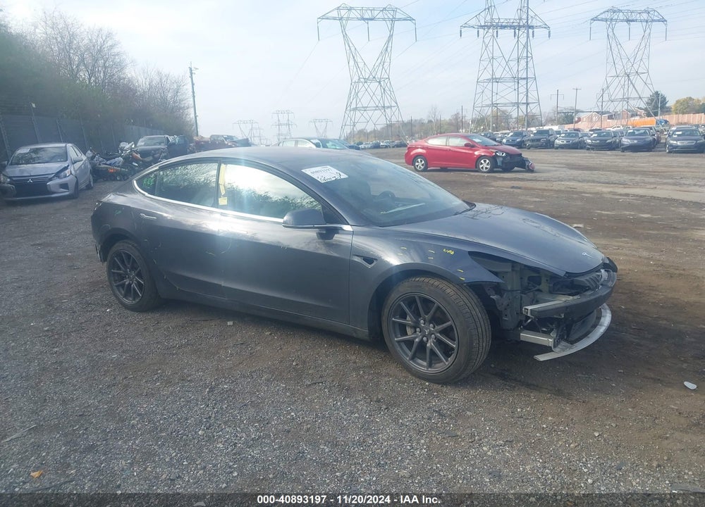 2018 TESLA MODEL 3 LONG RANGE/PERFORMANCE VIN: 5YJ3E1EB2JF103695