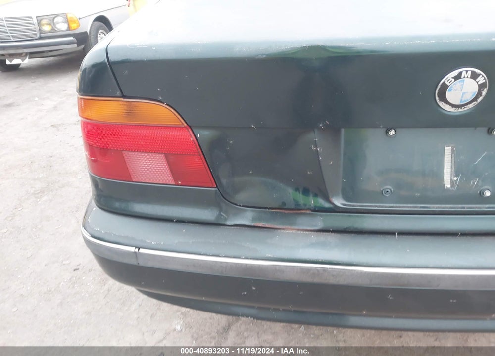 1998 BMW 528I VIN: WBADD6325WBW30712