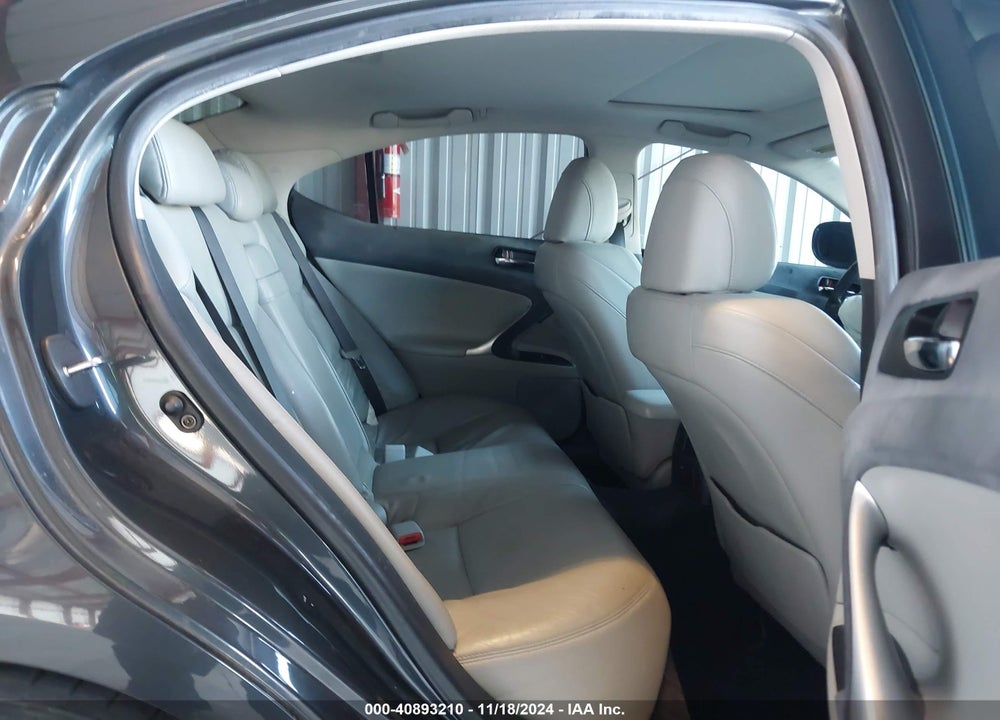 2006 LEXUS IS 350 VIN: JTHBE262562002451