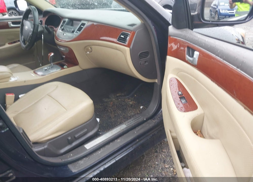 2013 HYUNDAI GENESIS 3.8 VIN: KMHGC4DD0DU226723