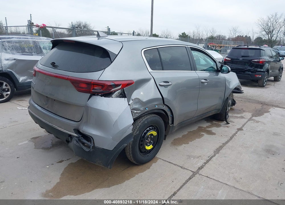 2020 KIA SPORTAGE LX VIN: KNDPMCAC4L7821384
