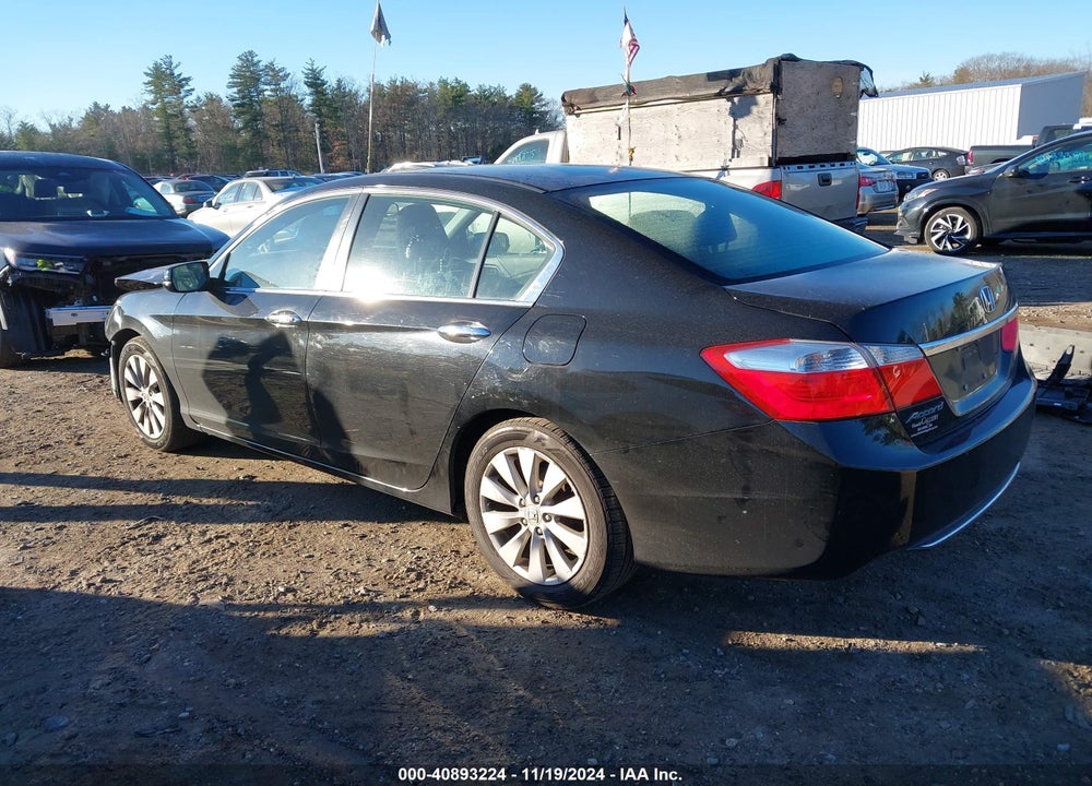 2015 HONDA ACCORD EX VIN: 1HGCR2F75FA006738