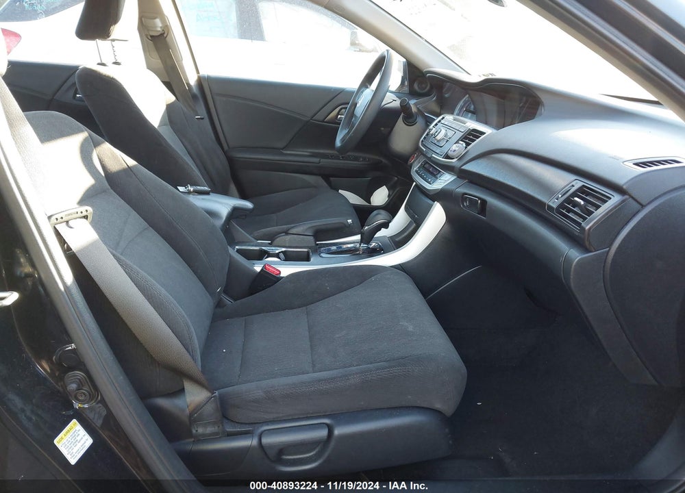 2015 HONDA ACCORD EX VIN: 1HGCR2F75FA006738