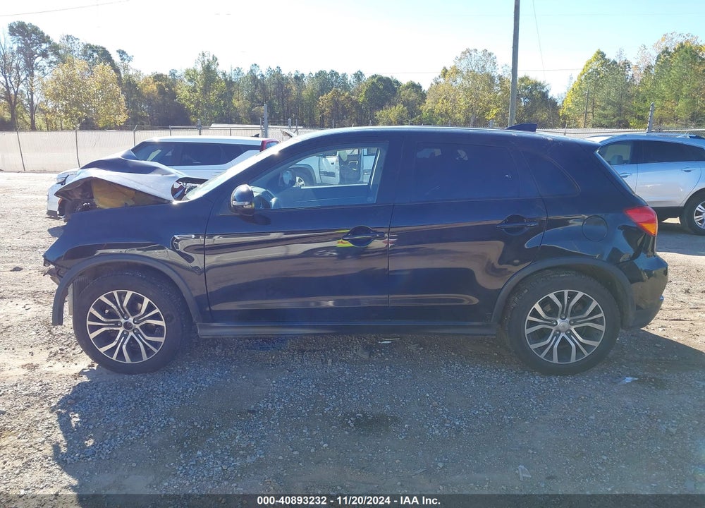 2018 MITSUBISHI OUTLANDER SPORT 2.0 ES VIN: JA4AP3AU3JZ034363