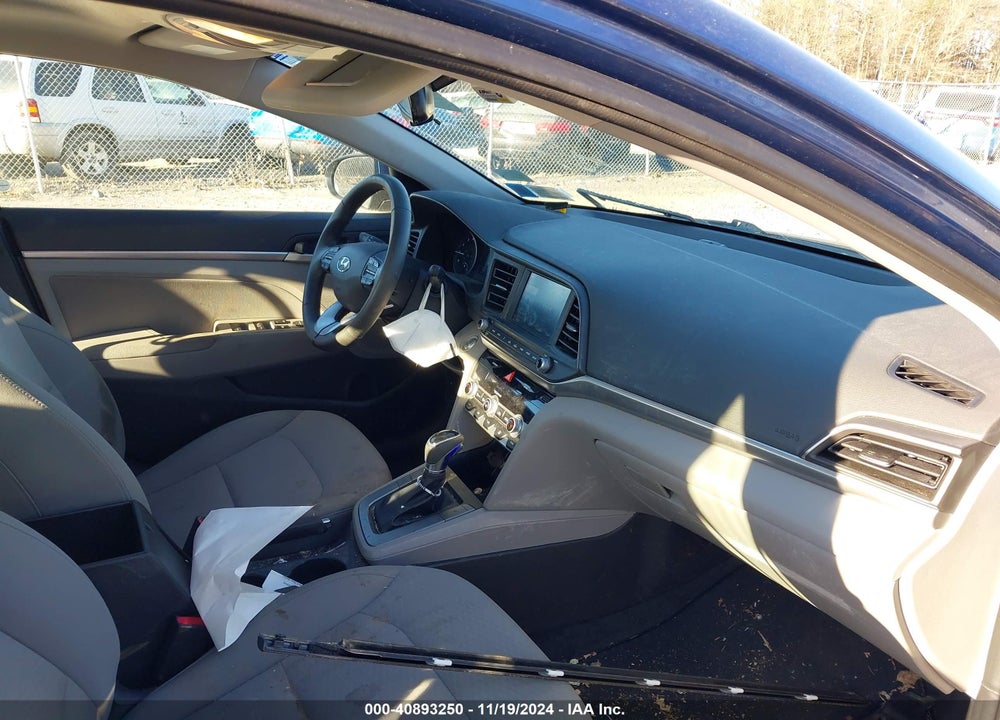 2020 HYUNDAI ELANTRA VALUE EDITION VIN: 5NPD84LF7LH564057