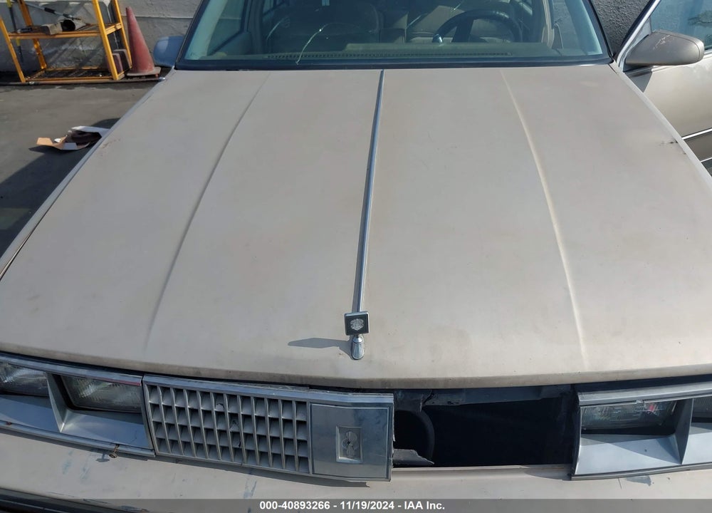 1985 OLDSMOBILE 98 REGENCY BROUGHAM VIN: 1G3CW6932F1326199