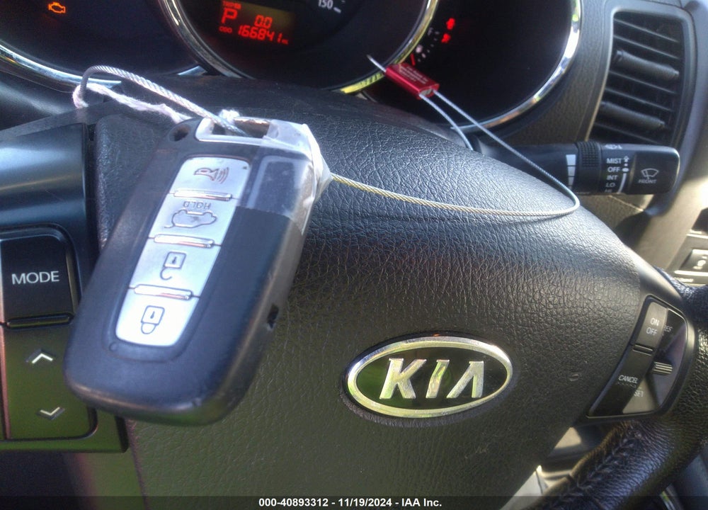 2012 KIA SORENTO EX V6 VIN: 5XYKUDA25CG245962