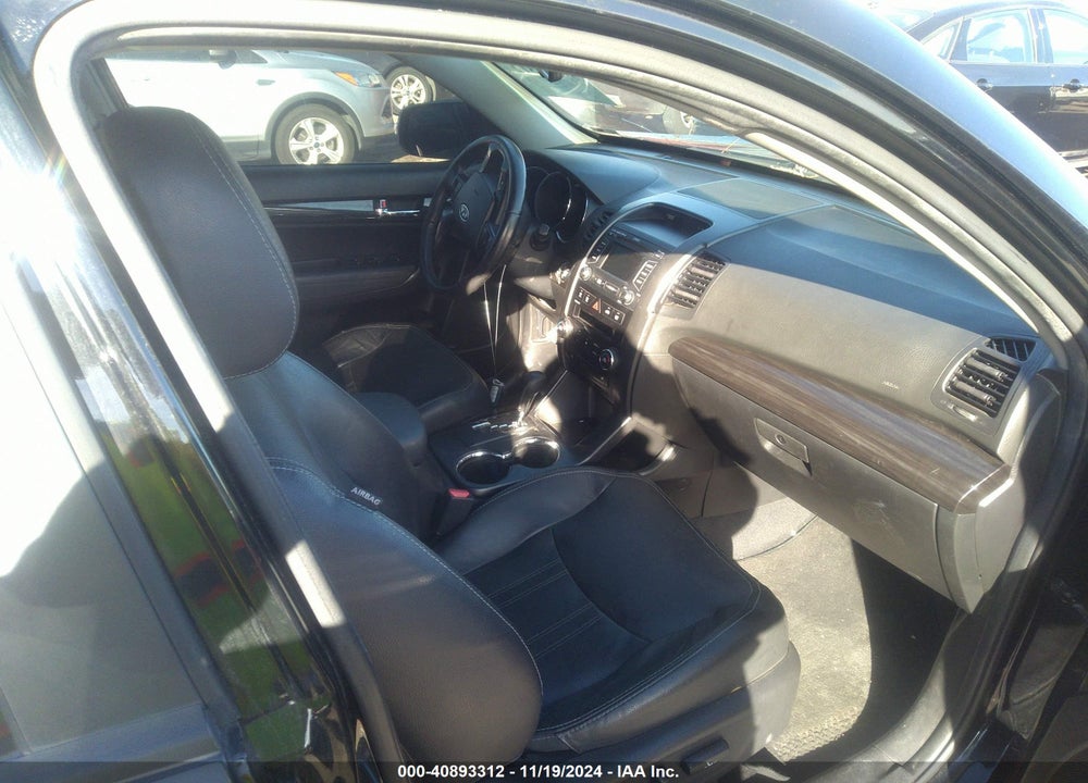 2012 KIA SORENTO EX V6 VIN: 5XYKUDA25CG245962