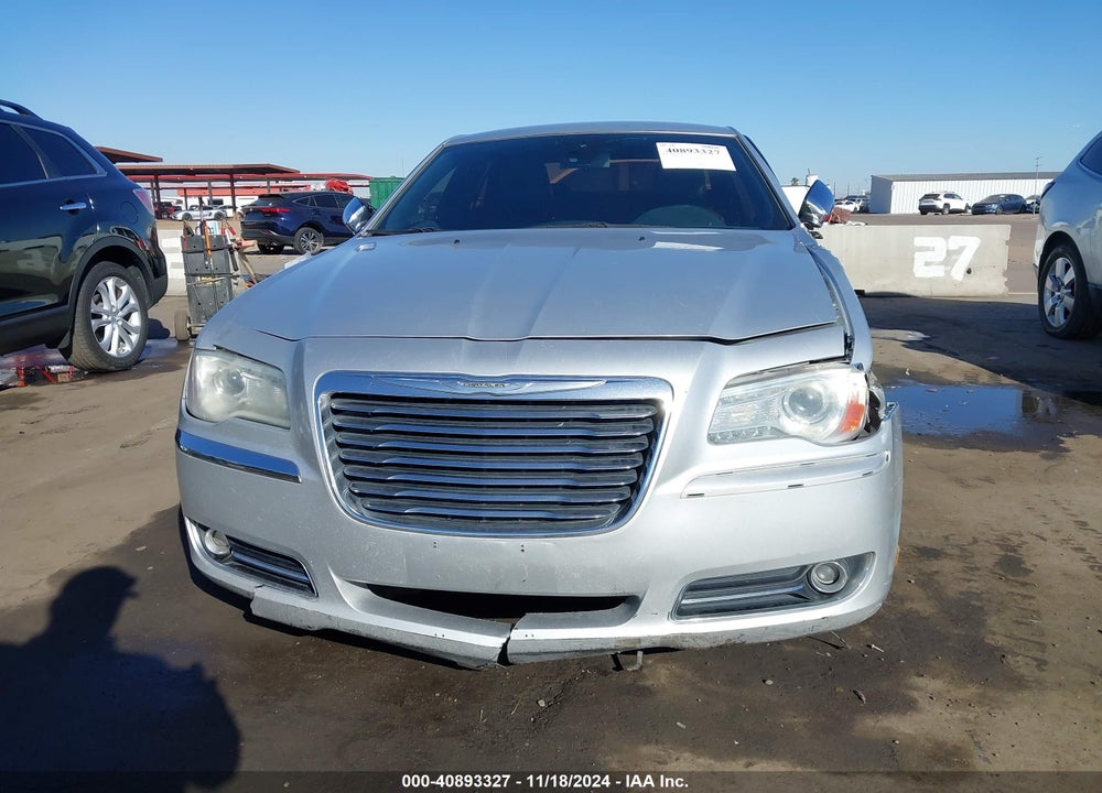 2012 CHRYSLER 300C VIN: 2C3CCAET4CH242582