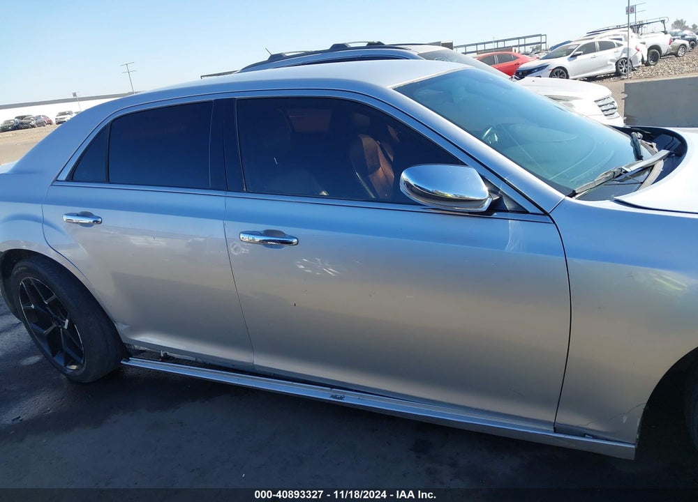 2012 CHRYSLER 300C VIN: 2C3CCAET4CH242582
