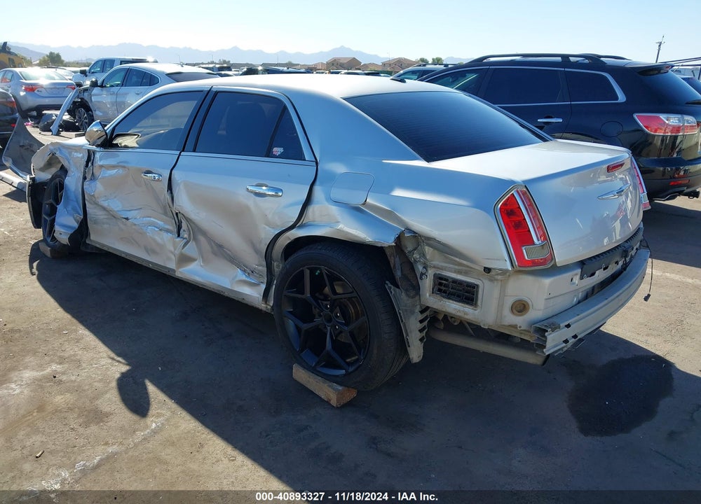 2012 CHRYSLER 300C VIN: 2C3CCAET4CH242582
