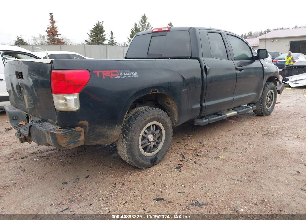 2010 TOYOTA TUNDRA DOUBLE CAB SR5 VIN: 5TFUY5F15AX147785