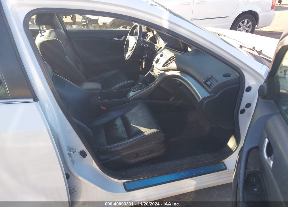 2013 ACURA TSX 2.4 VIN: JH4CU2F40DC012921