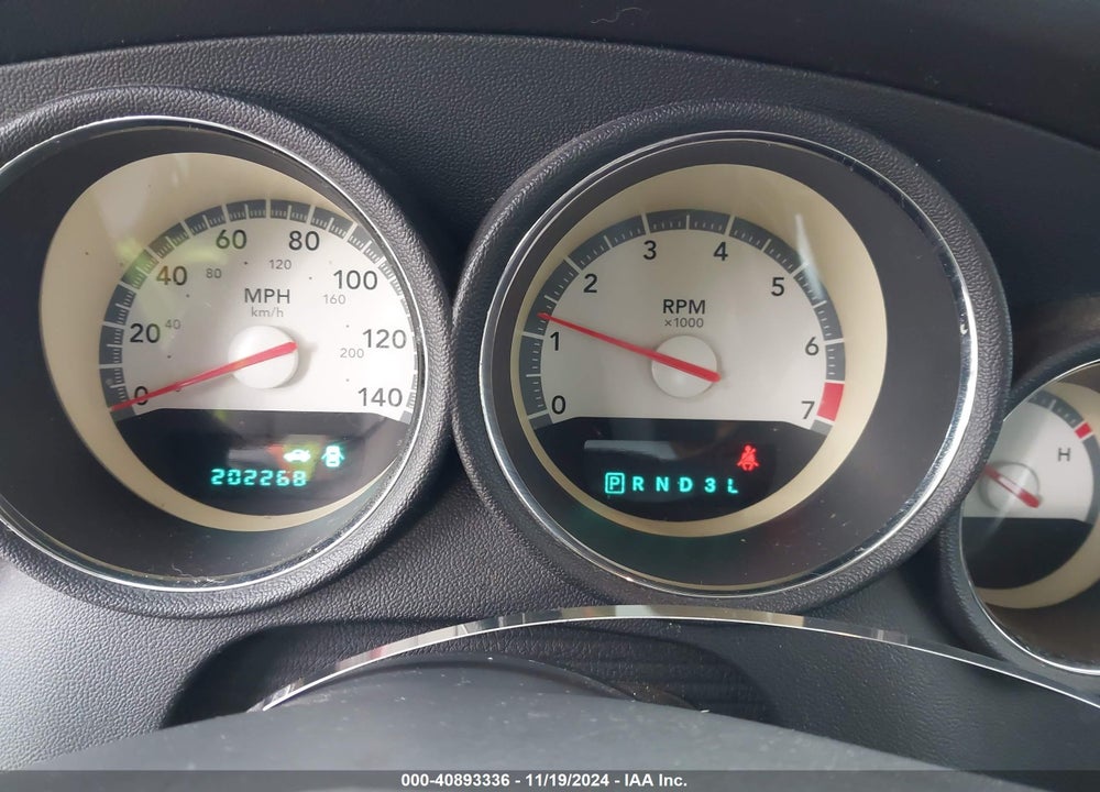 2010 DODGE CHARGER VIN: 2B3CA4CD3AH281290