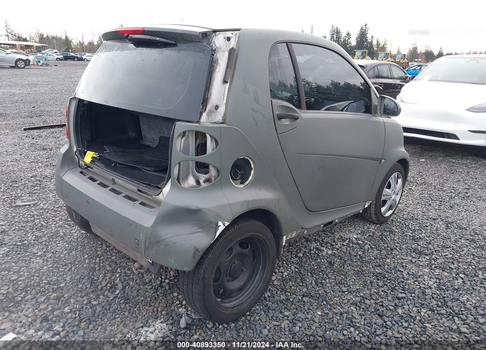 2013 SMART FORTWO PASSION/PURE VIN: WMEEJ3BA1DK683638