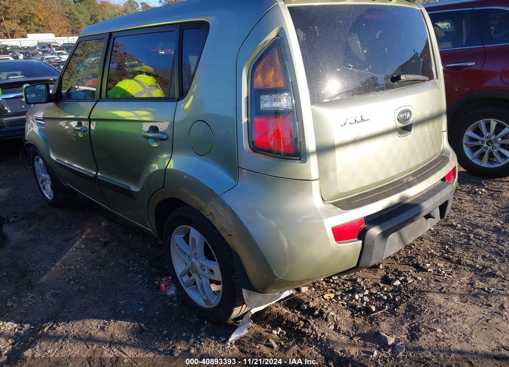 2011 KIA SOUL VIN: KNDJT2A25B7275574