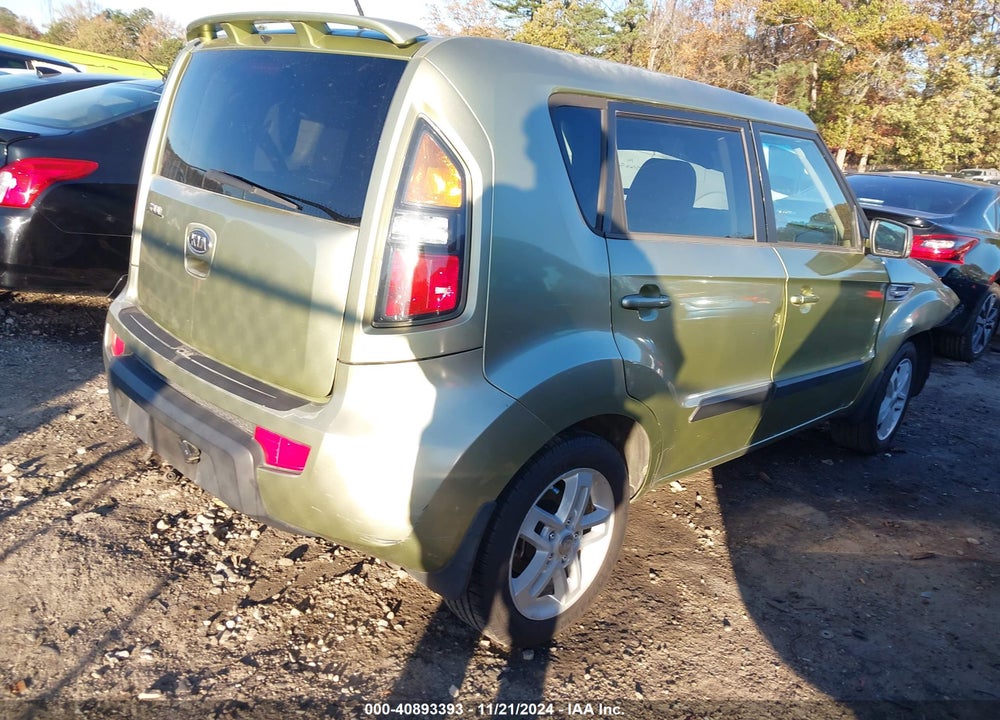 2011 KIA SOUL VIN: KNDJT2A25B7275574