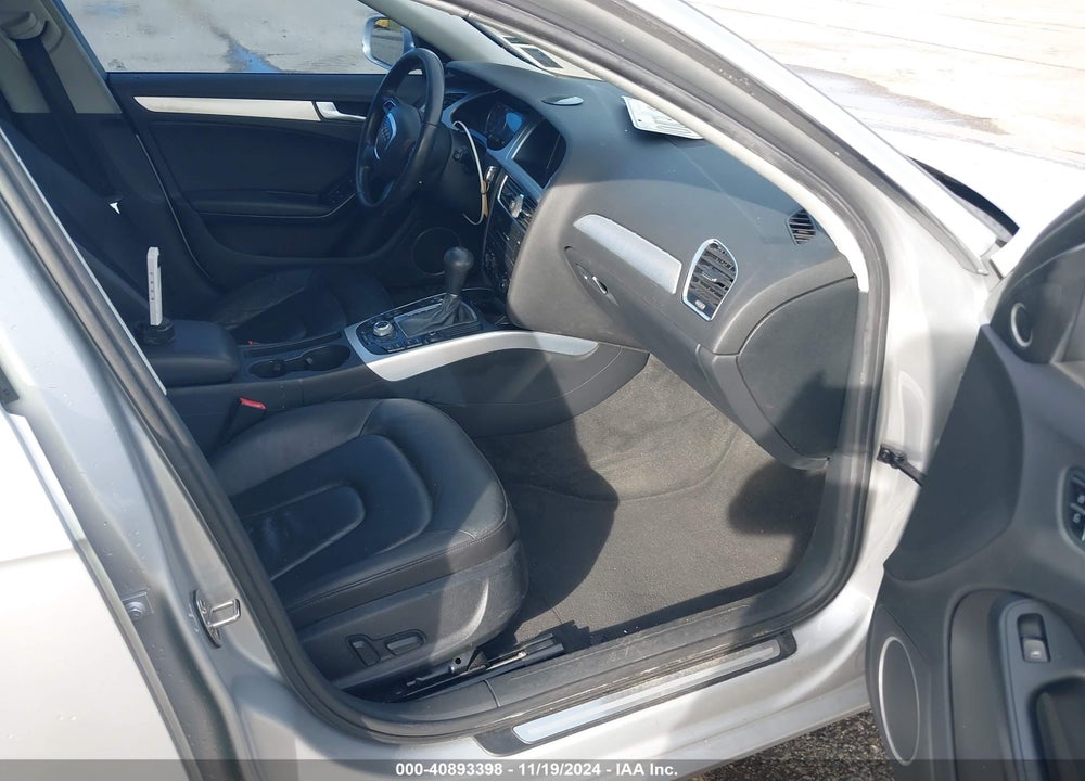 2011 AUDI A4 2.0T PREMIUM VIN: WAUEFAFL1BN005559