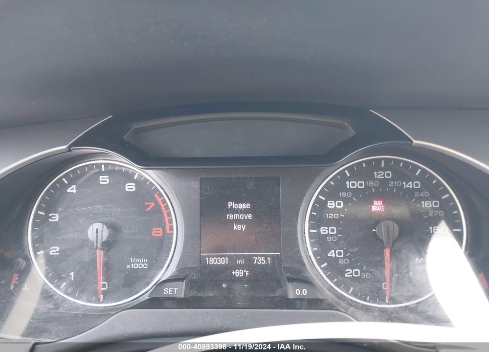 2011 AUDI A4 2.0T PREMIUM VIN: WAUEFAFL1BN005559