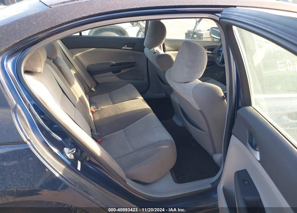 2010 HONDA ACCORD 2.4 LX-P VIN: 1HGCP2F47AA054732