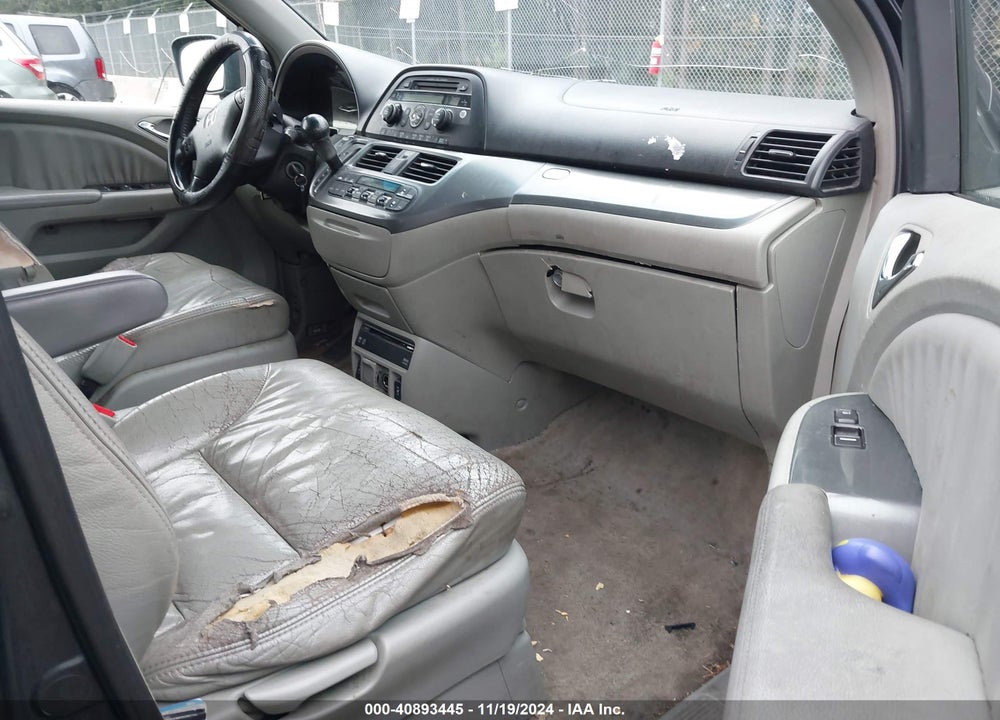 2006 HONDA ODYSSEY EX-L VIN: 5FNRL38706B447021