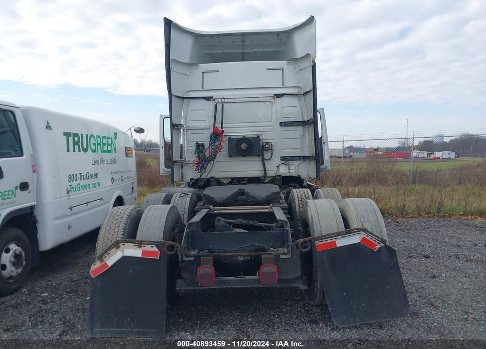 2017 VOLVO VNL VIN: 4V4NC9EH7HN976263