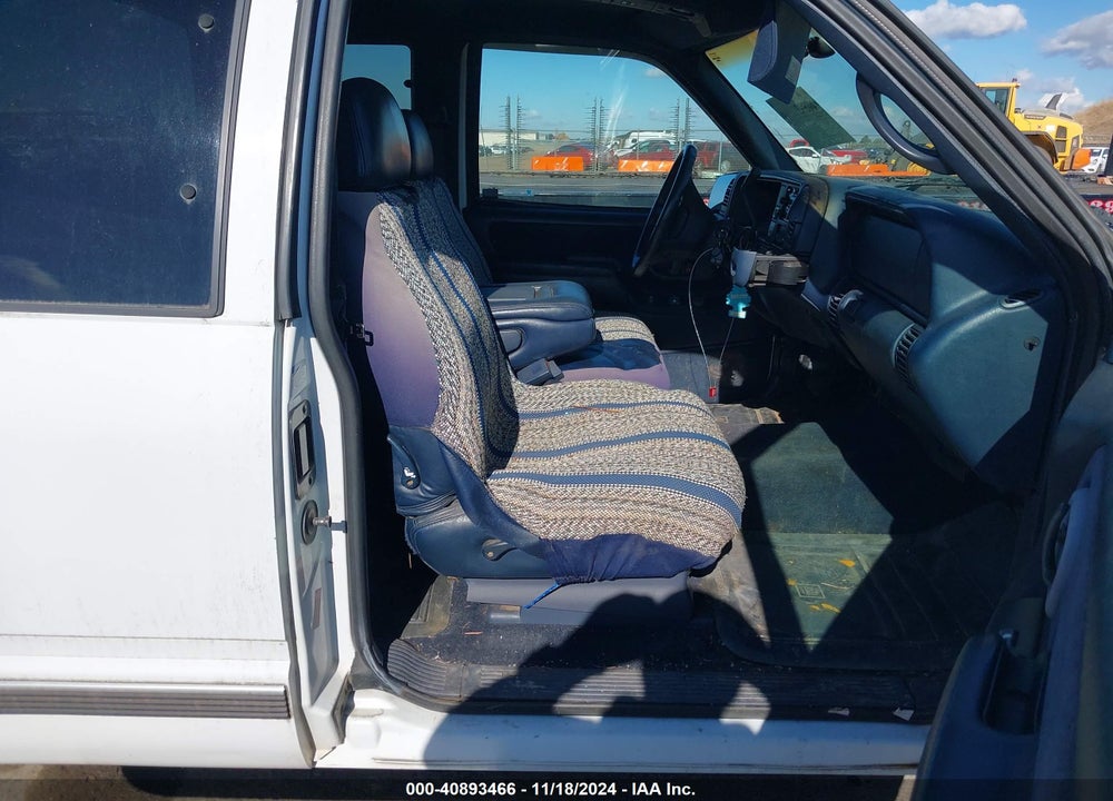 1998 CHEVROLET K1500 FLEETSIDE VIN: 2GCEK19R6W1175177