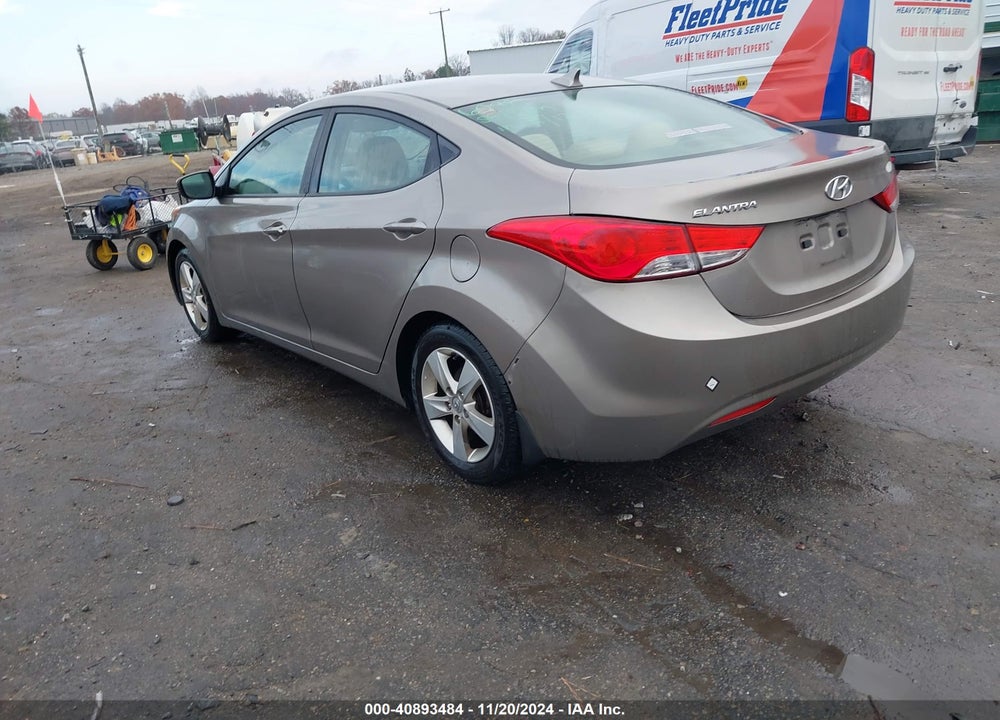 2013 HYUNDAI ELANTRA GLS VIN: 5NPDH4AEXDH411426