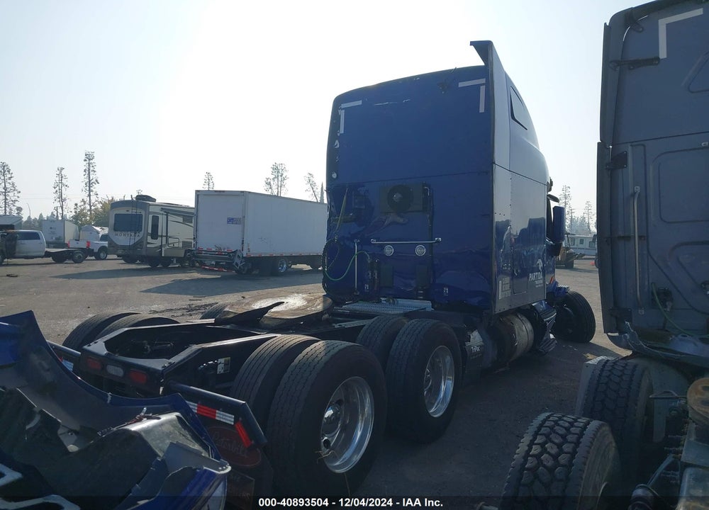 2021 PETERBILT 579 VIN: 1XPBD49X1MD735460