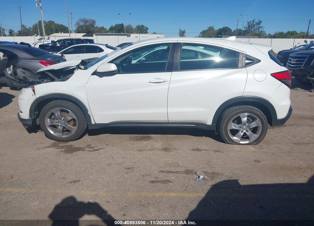 2016 HONDA HR-V LX VIN: 3CZRU6H35GM755093