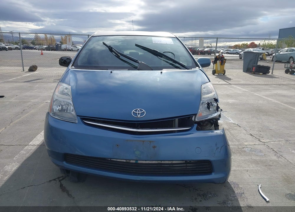 2007 TOYOTA PRIUS VIN: JTDKB20U877672875