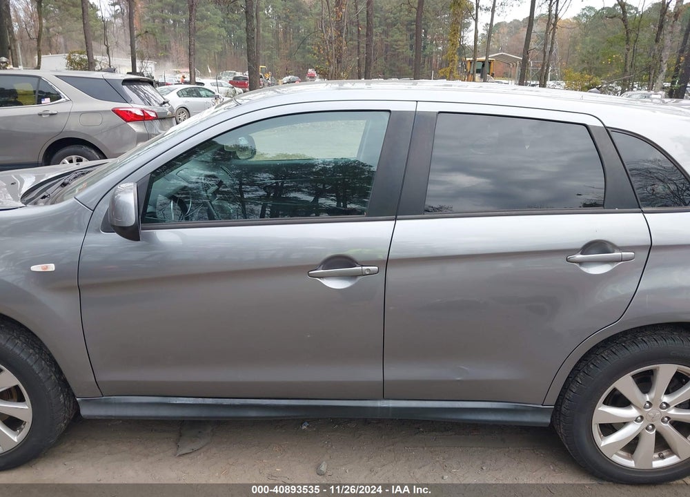 2015 MITSUBISHI OUTLANDER SPORT ES VIN: 4A4AP3AU8FE037479
