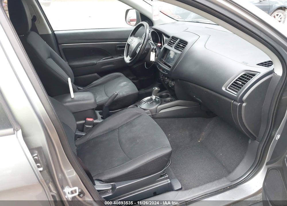 2015 MITSUBISHI OUTLANDER SPORT ES VIN: 4A4AP3AU8FE037479
