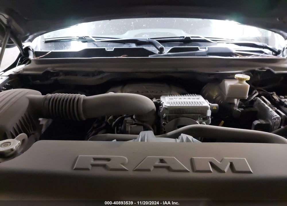 2021 RAM 1500 LAIE  4X4 5'7 BOX VIN: 1C6SRFJT5MN816695