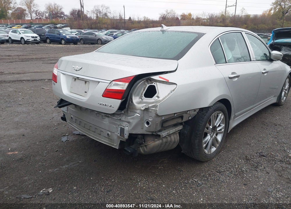2013 HYUNDAI GENESIS 3.8 VIN: KMHGC4DD1DU234880