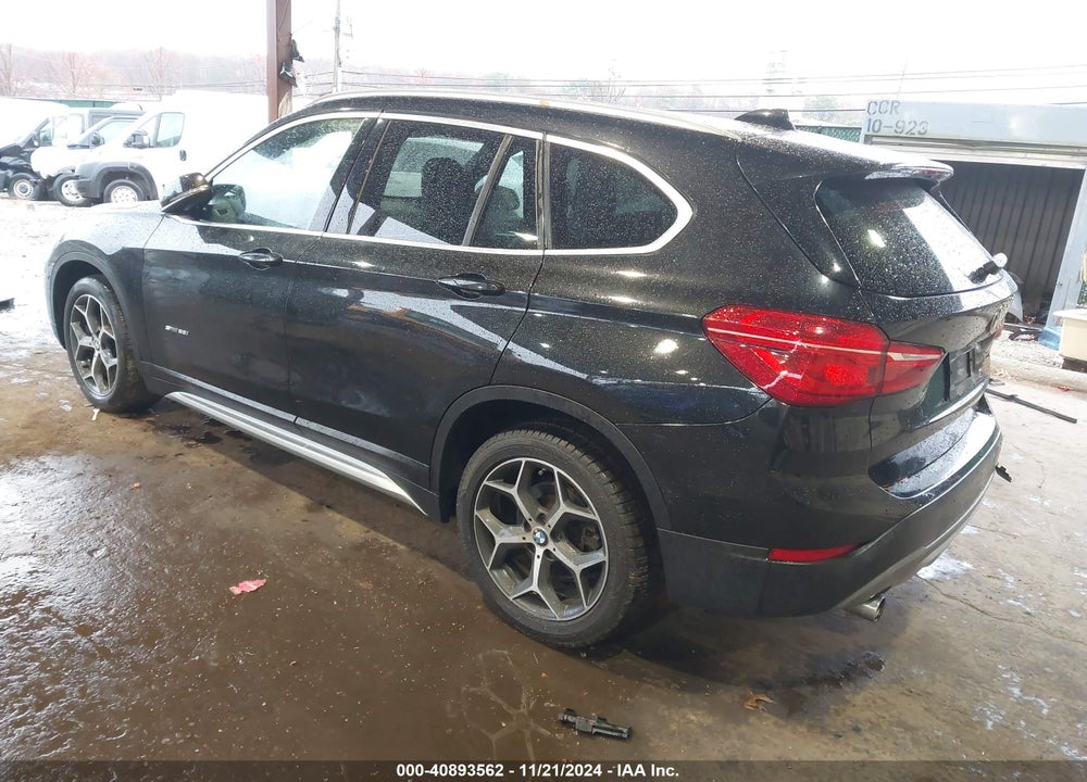 2018 BMW X1 VIN: WBXHU7C38J5H42467