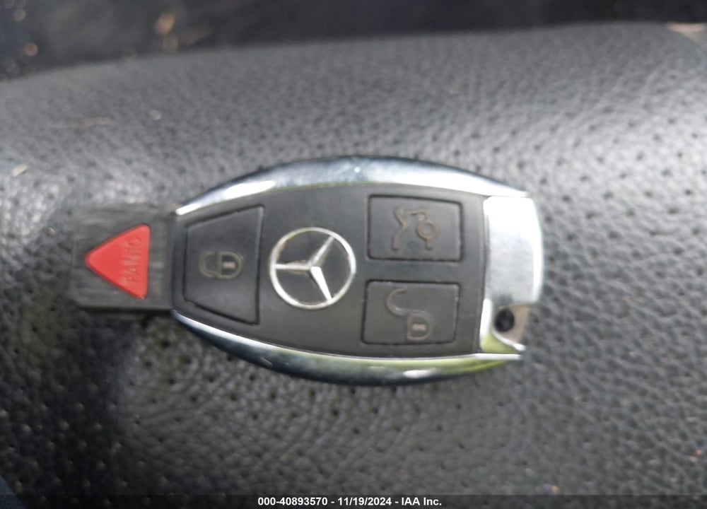 2008 MERCEDES-BENZ C 300 LUXURY 4MATIC/SPORT 4MATIC VIN: WDDGF81X18F155646